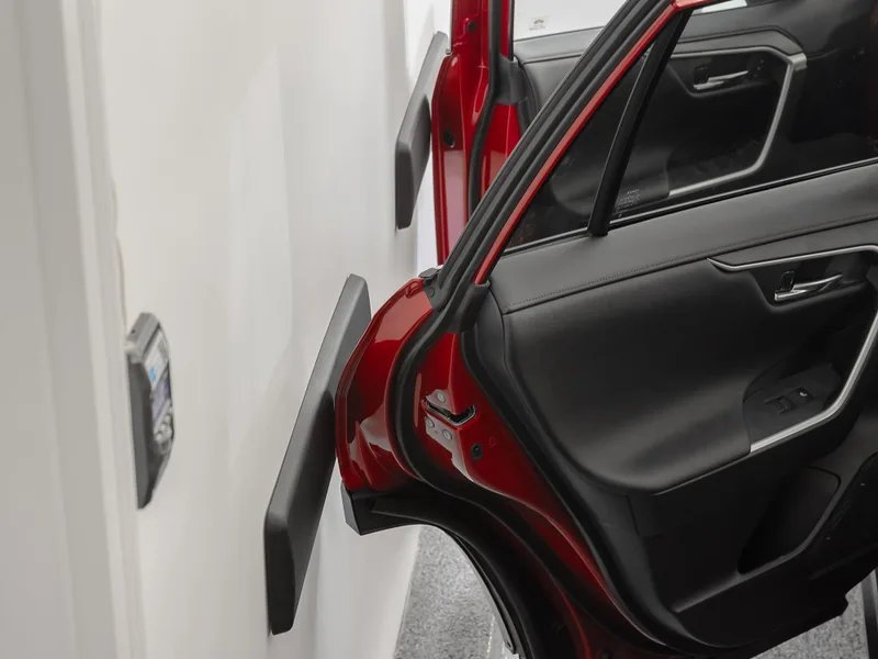 WEATHERTECH | واقي جدار المرآب | 6 "H X 24" W gallery image
