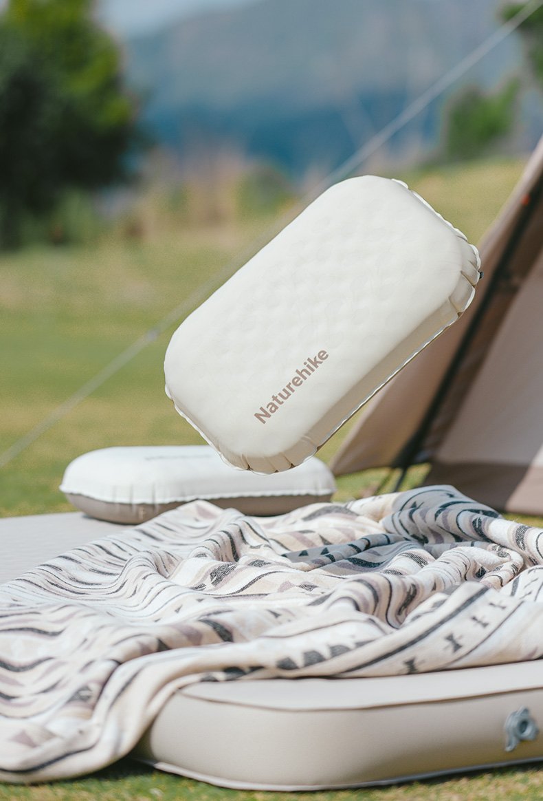 Naturehike Yugu 2-in-1 Sponges Inflatable Pillow - Champagne Brown (L) gallery image