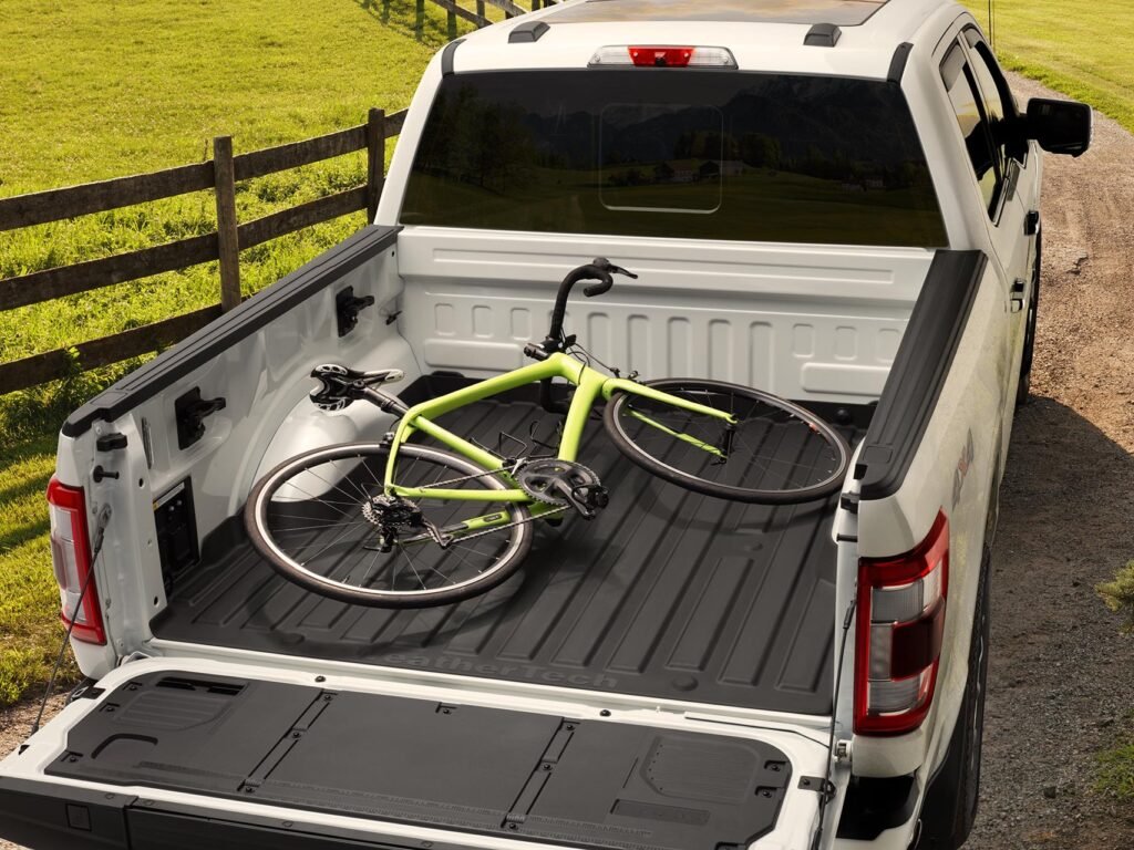 WEATHERTECH | BED IMPACT LINER | 2021+ F150/RAPTOR | 5.5FT | W/ GEN PLUG gallery image
